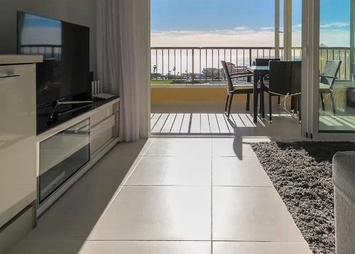 Golf View - Stunning Ocean View Golf Del Sur Apartament San Miguel de Abona