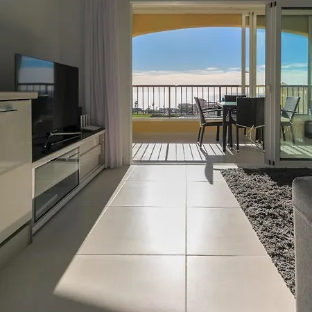 Golf View - Stunning Ocean View Golf Del Sur Apartmán San Miguel de Abona